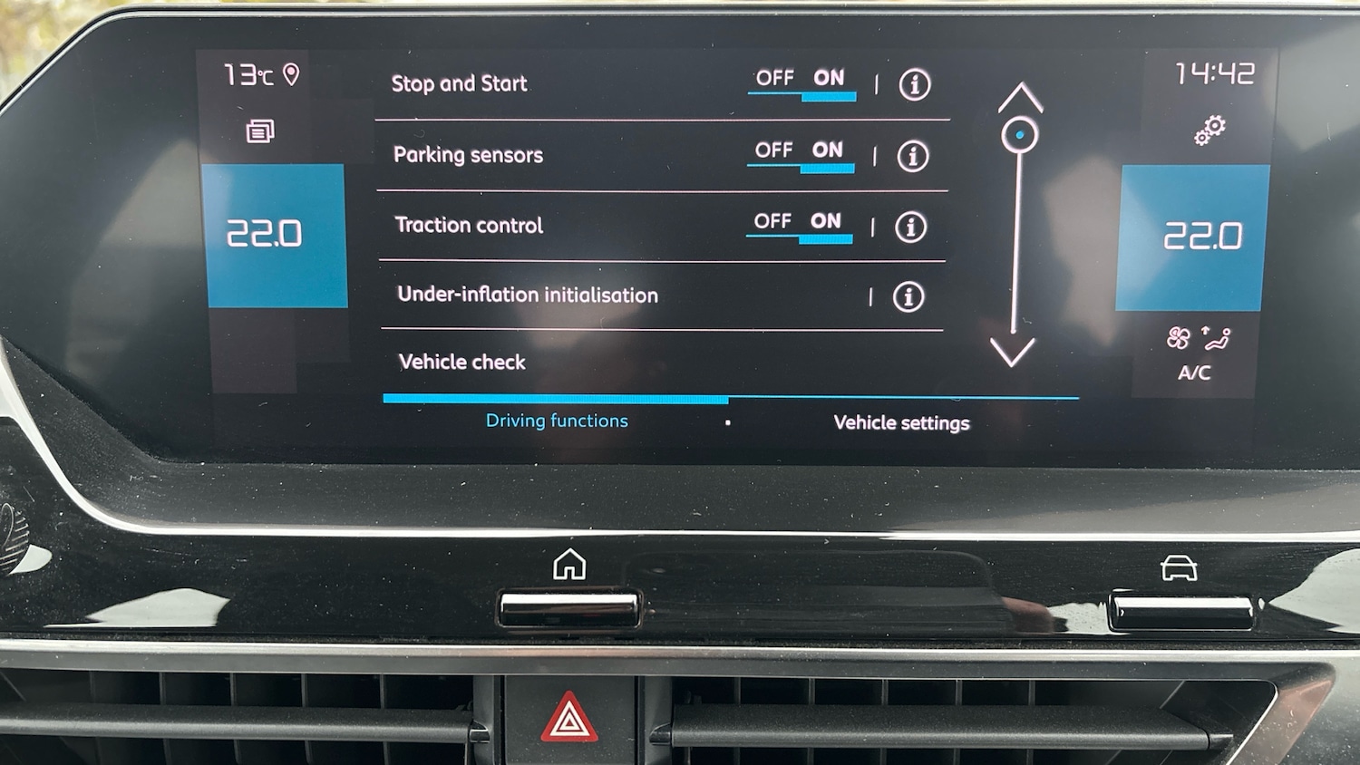 Used Citroen C4 2022 for sale - 76796797: Photo 25