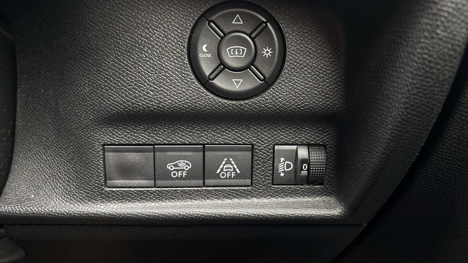 Used Citroen C4 2022 for sale - 76796797: Photo 35