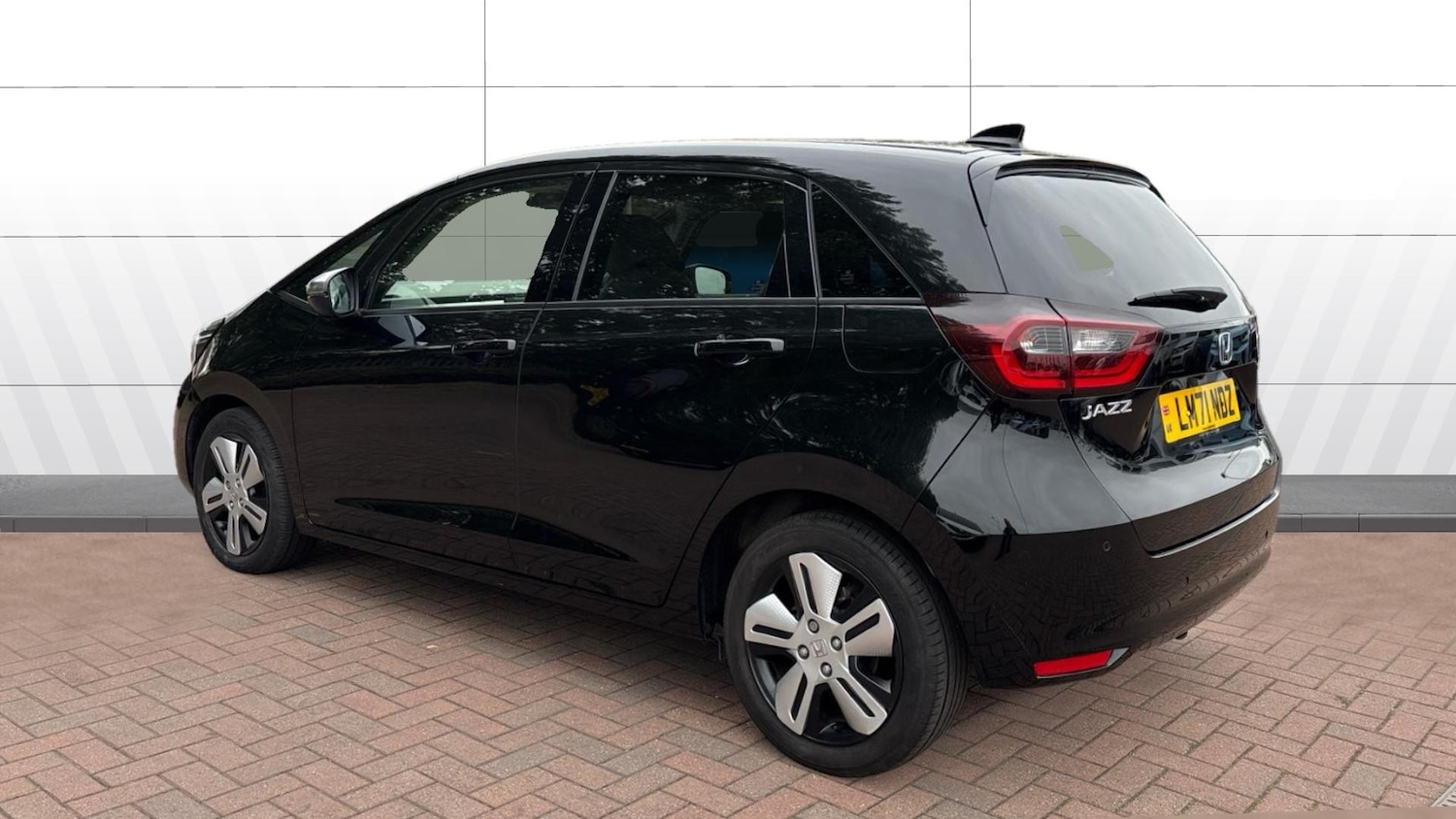 Used Honda Jazz 2021 for sale - 76354930: Photo 2
