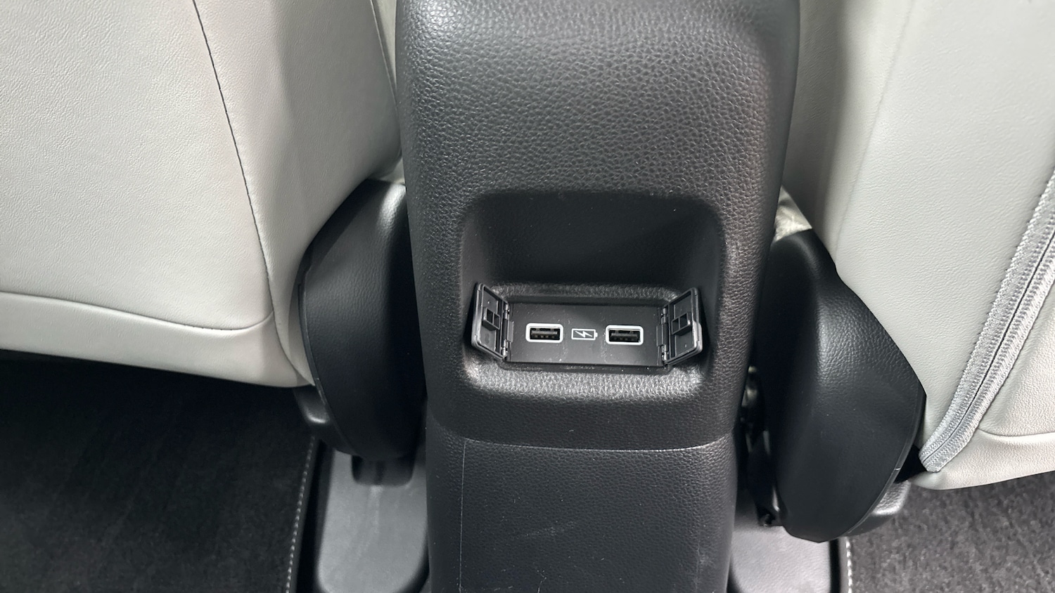 Used Honda Jazz 2021 for sale - 76354930: Photo 42