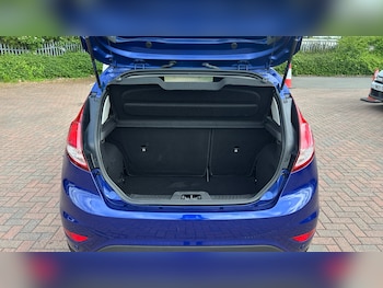 Used Ford Fiesta 2017 for sale - 78756048: Photo