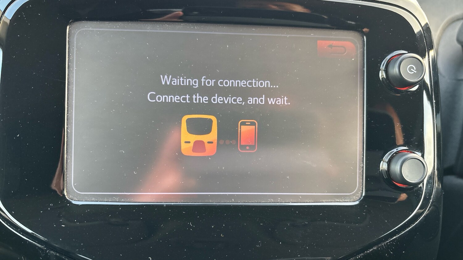 Used Peugeot 108 2017 for sale - 76835310: Photo 24