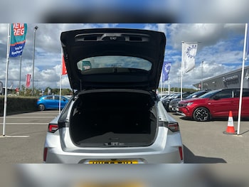 Used Vauxhall Astra 2022 for sale - 75962264: Photo