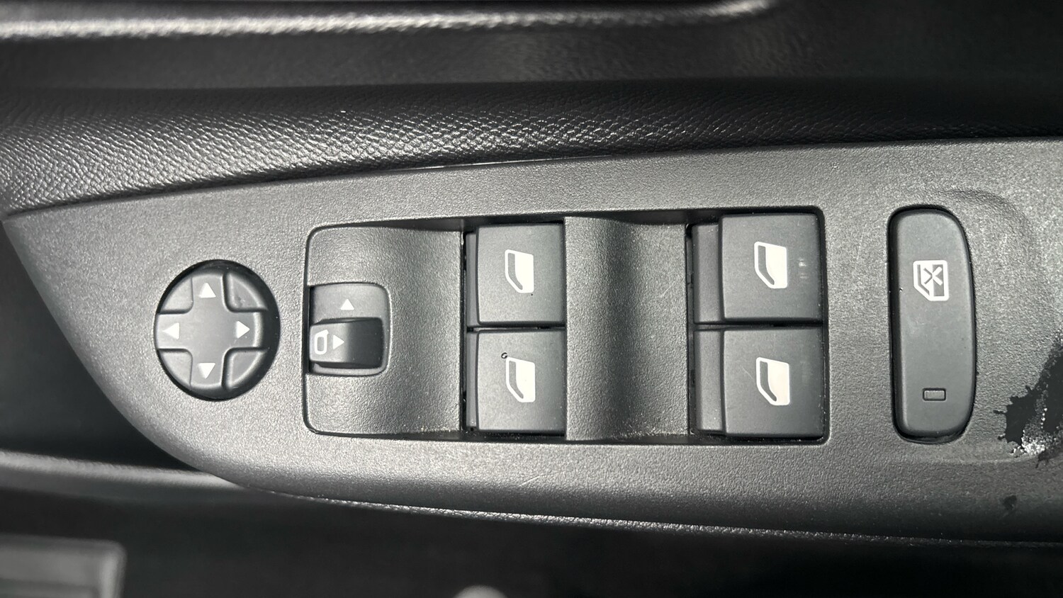 Used Vauxhall Corsa 2023 for sale - 77461501: Photo 37