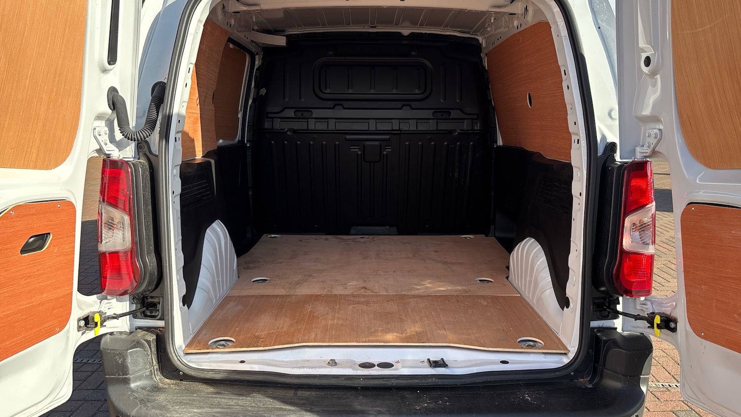 Used Vauxhall Combo 2024 for sale - 76057756: Photo 4