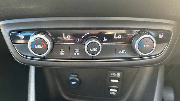 Used Vauxhall Crossland 2023 for sale - 76253880: Photo 26