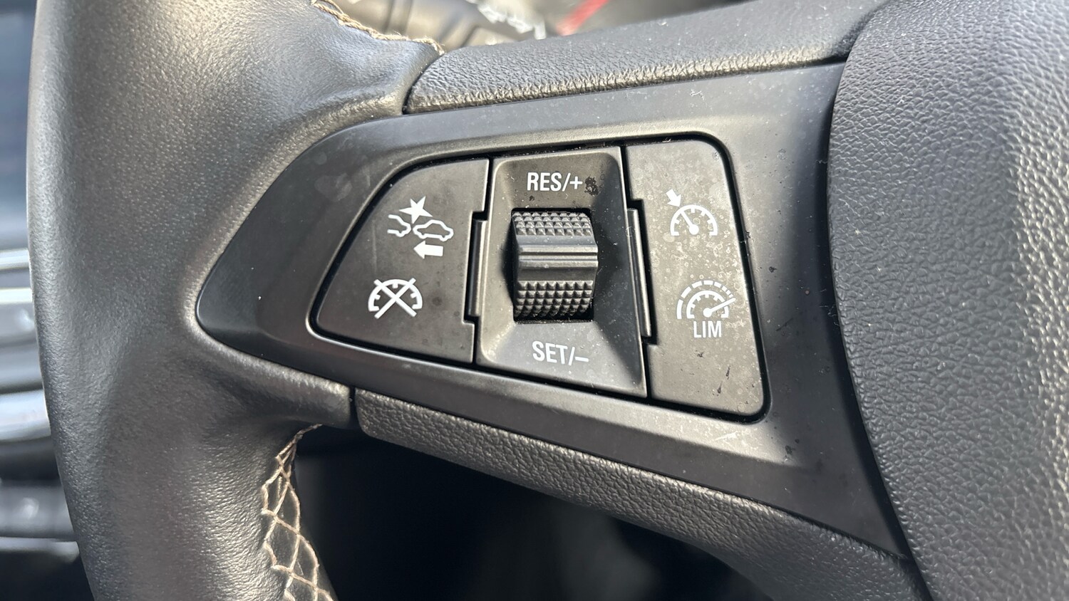 Used Vauxhall Astra 2019 for sale - 78080481: Photo 30