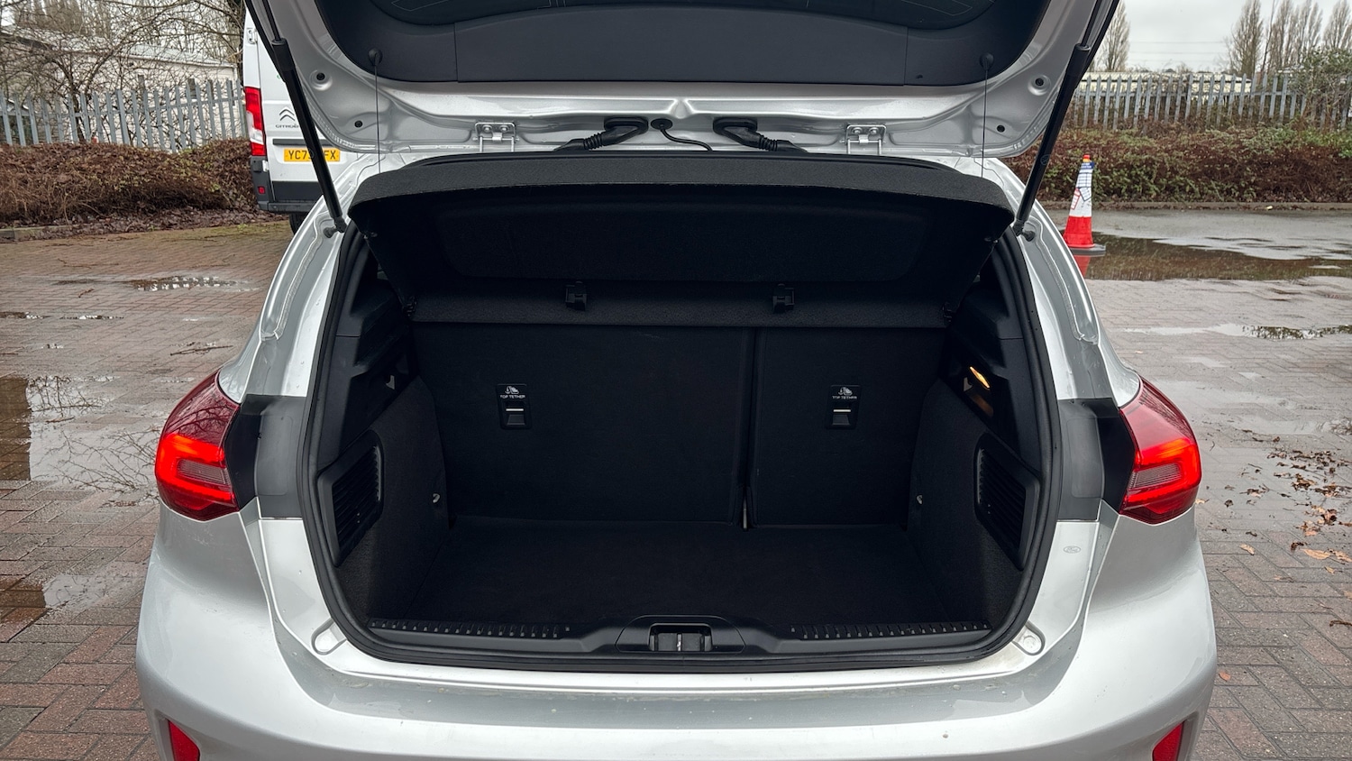 Used Ford Focus 2023 for sale - 77354227: Photo 4