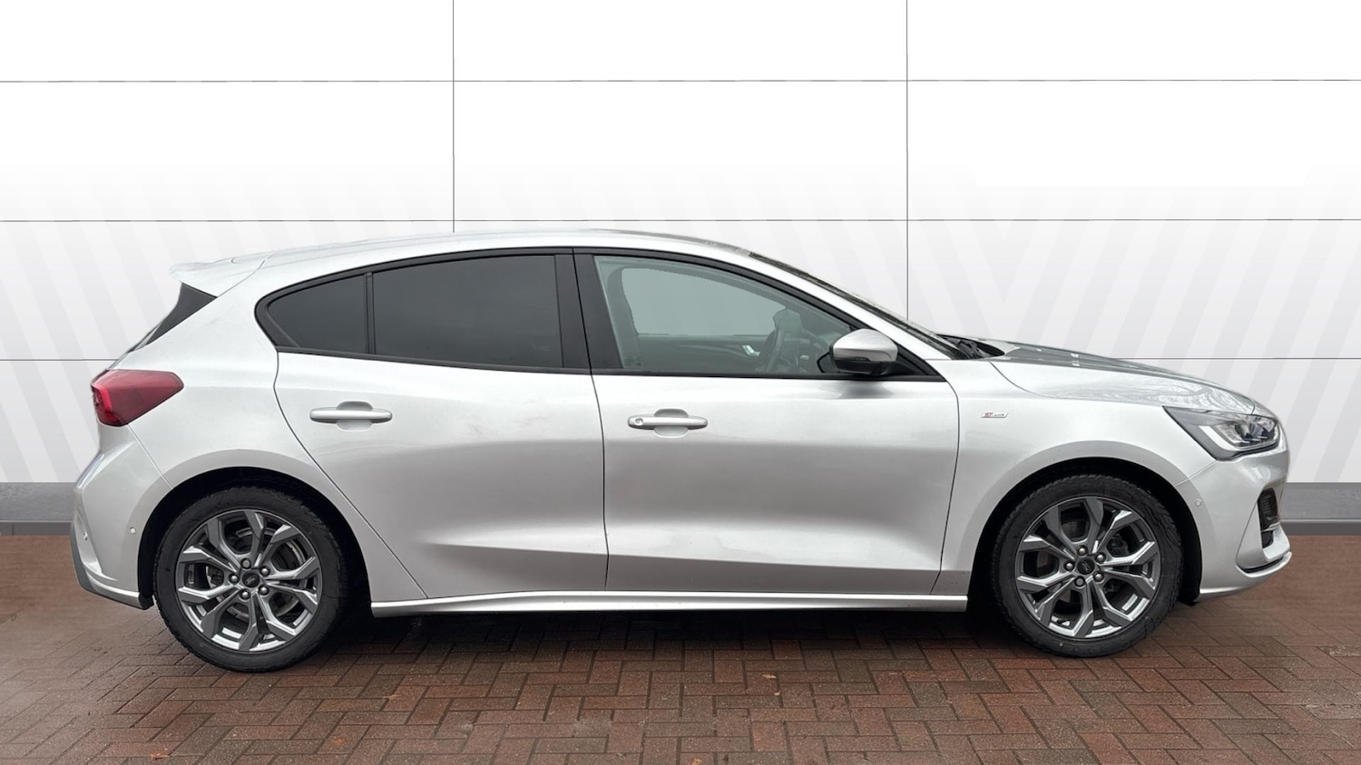 Used Ford Focus 2023 for sale - 77354227: Photo 5