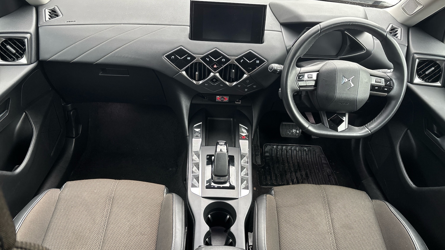 Used DS Automobiles DS 3 2022 for sale - 77965597: Photo 10