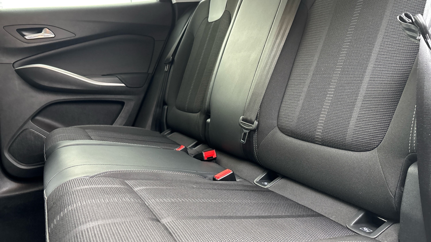 Used Vauxhall Grandland 2023 for sale - 76287898: Photo 16