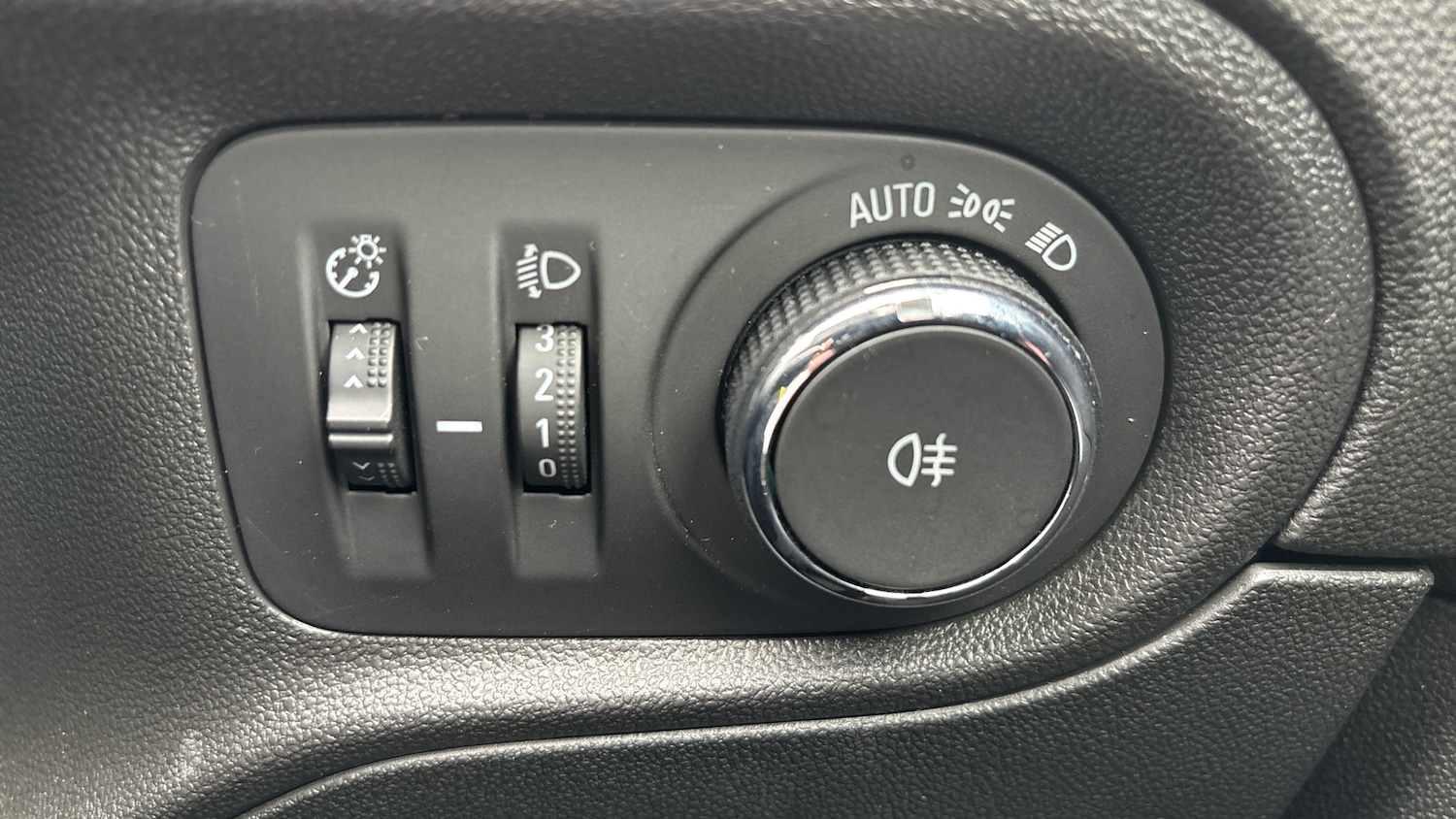 Used Vauxhall Grandland 2023 for sale - 76287898: Photo 41