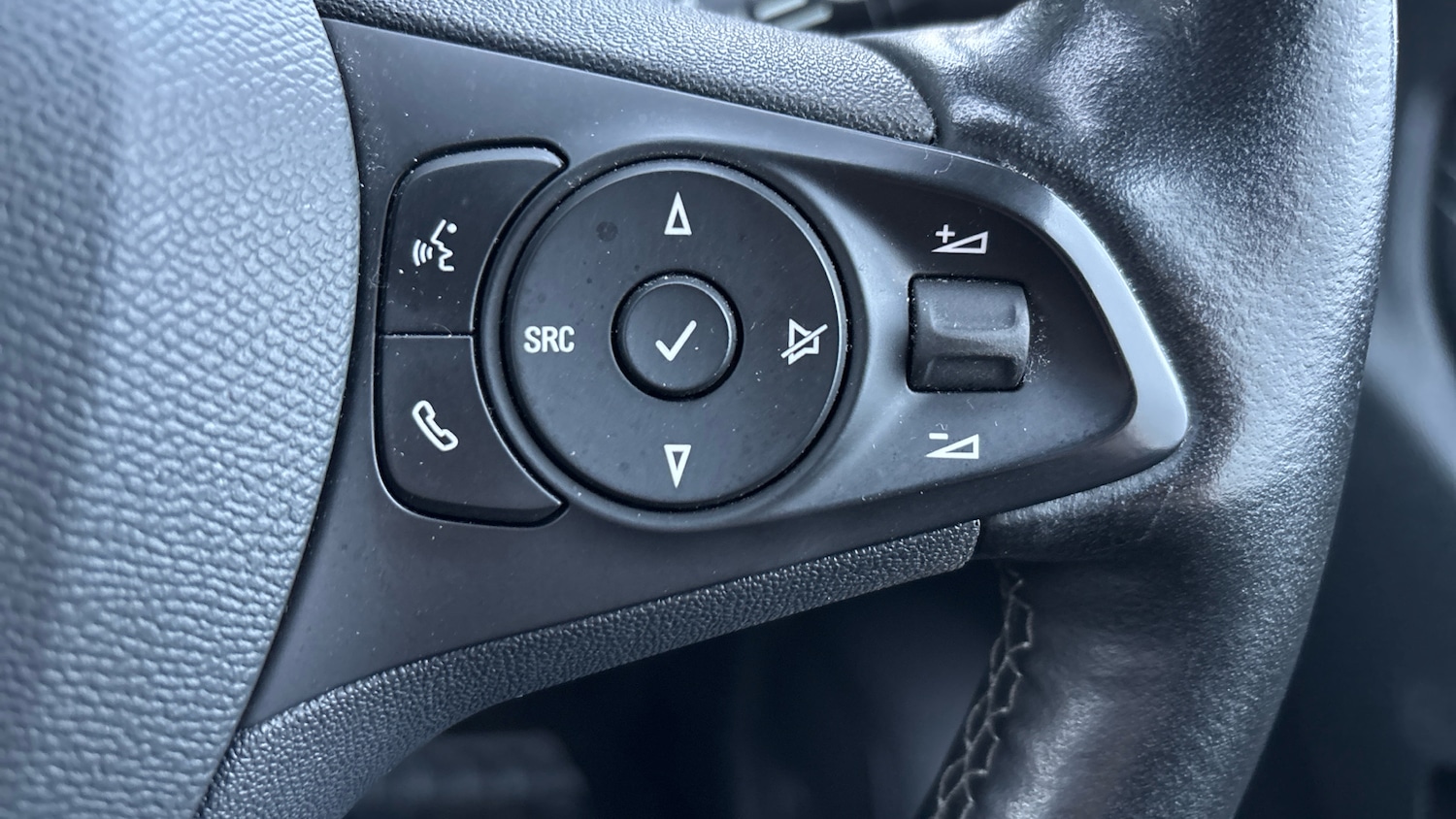 Used Vauxhall Corsa 2022 for sale - 76330358: Photo 38