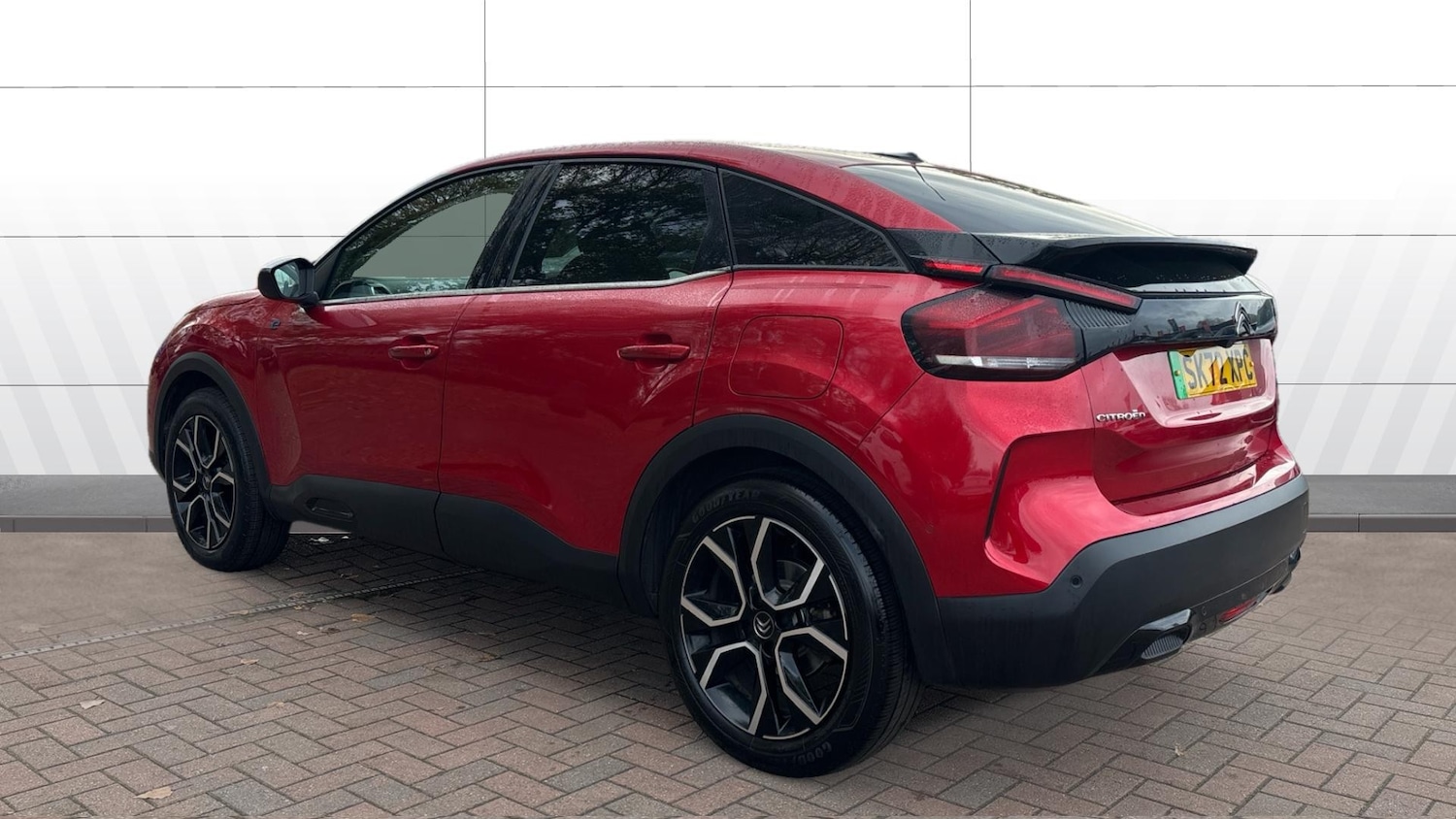 Used Citroen C4 2022 for sale - 76477792: Photo 2