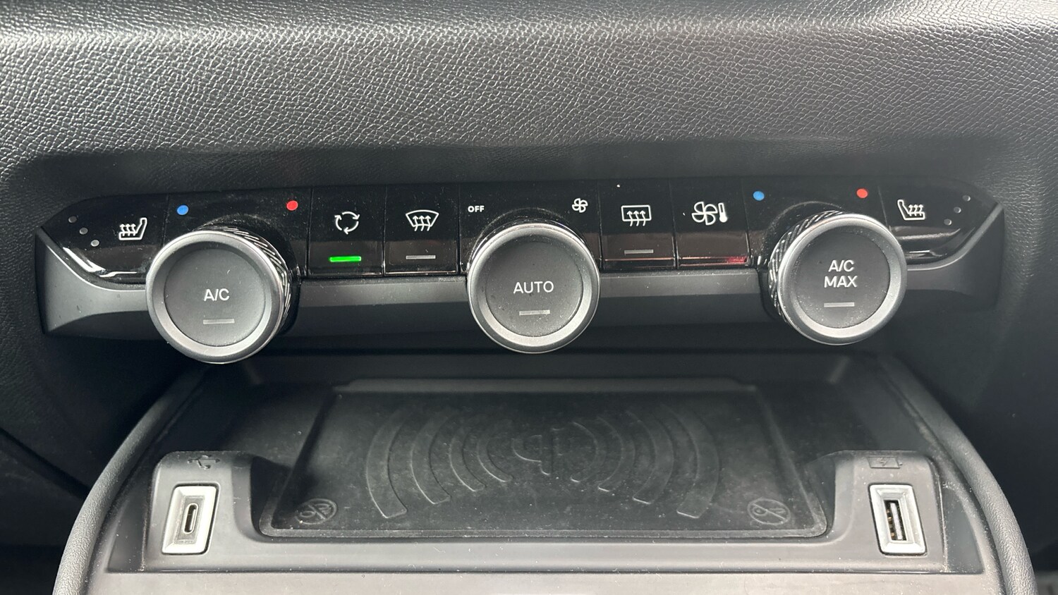 Used Citroen C4 2022 for sale - 76477792: Photo 26