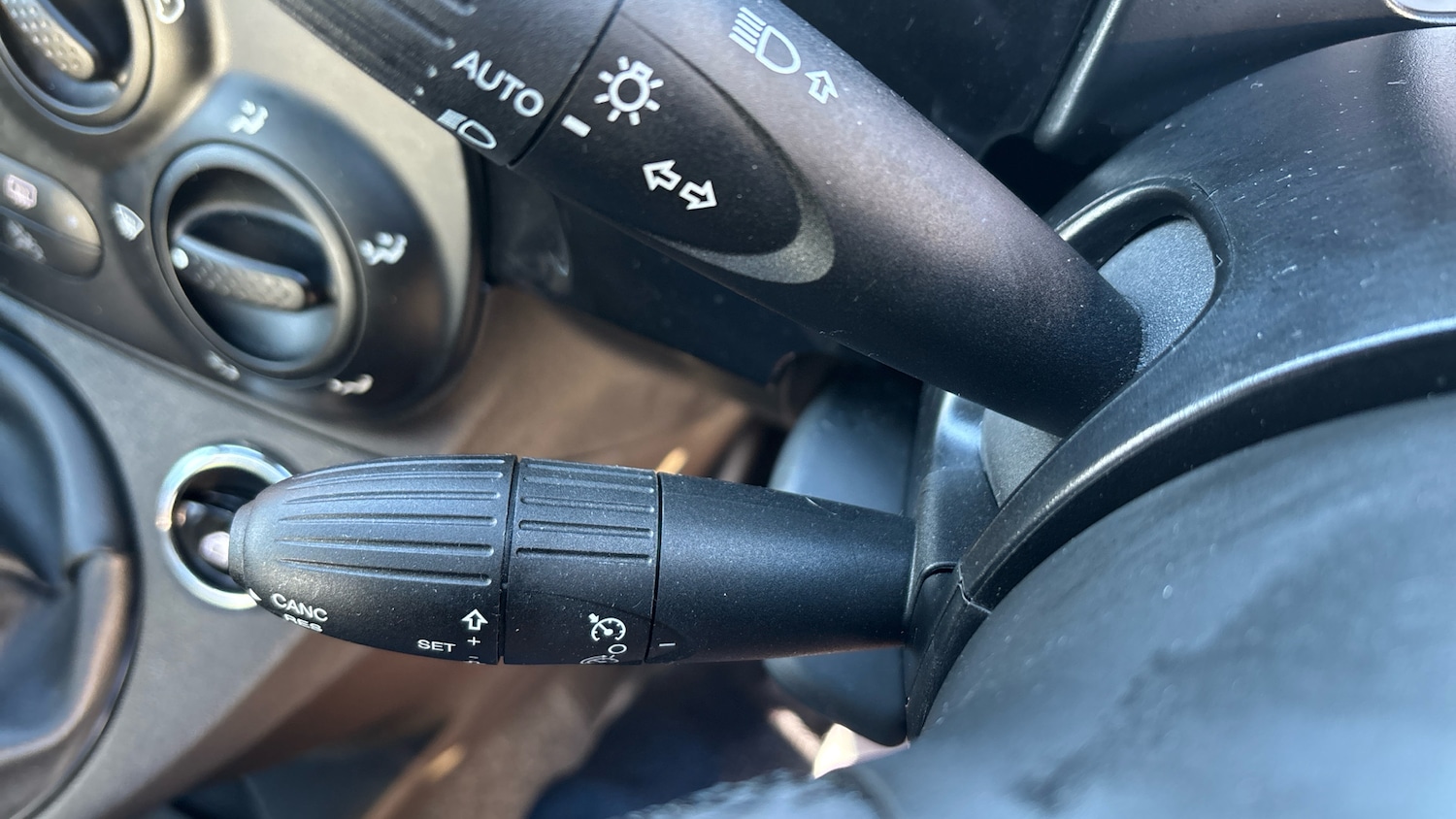 Used Fiat 500 2023 for sale - 76830501: Photo 32