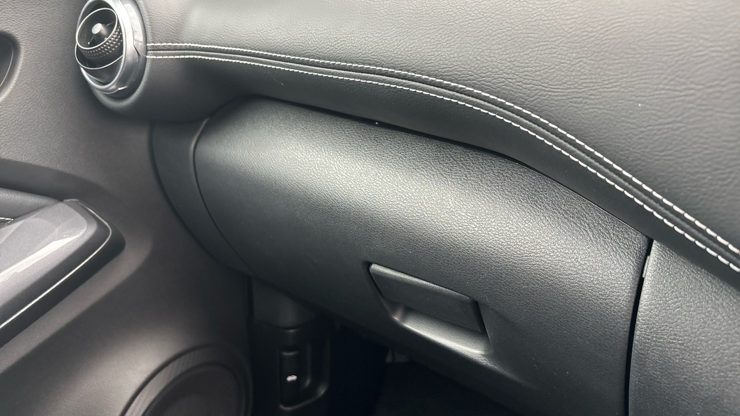 Used Nissan Juke 2022 for sale - 76311317: Photo 31
