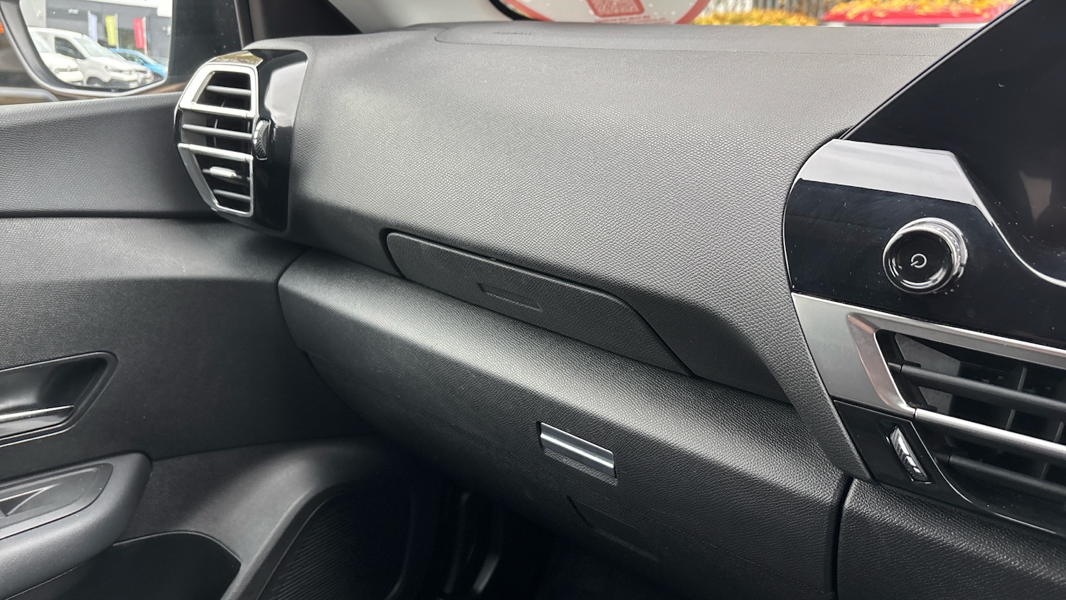 Used Citroen C4 2024 for sale - 76719219: Photo 26