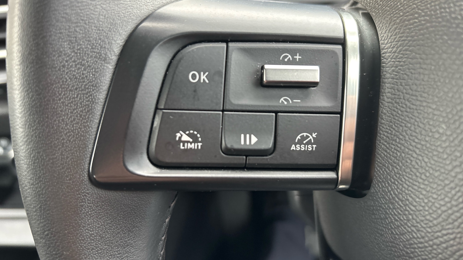 Used Citroen C4 2024 for sale - 76719219: Photo 34