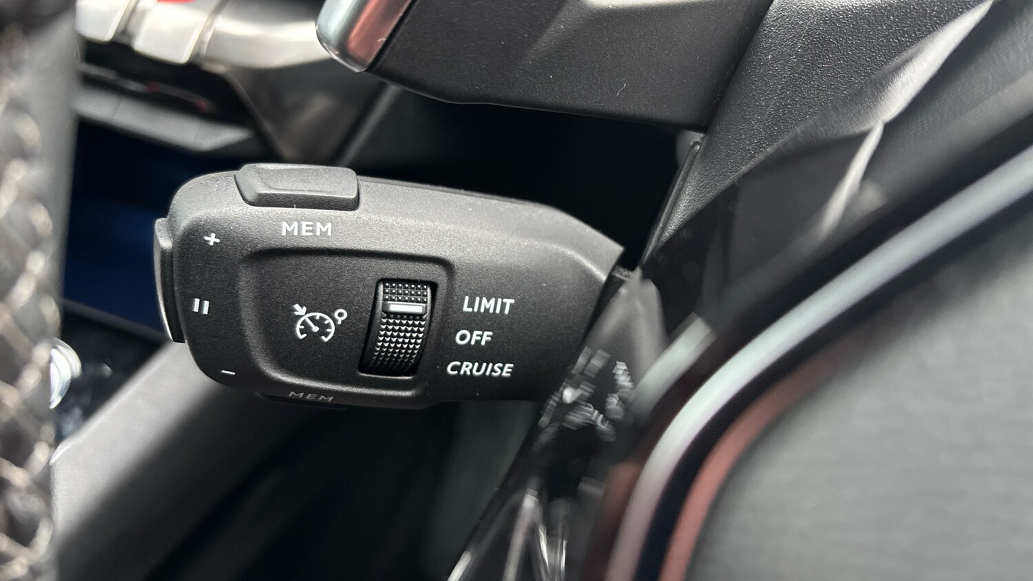 Used Peugeot 3008 2021 for sale - 77447033: Photo 36