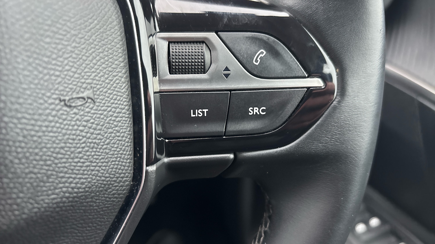 Used Peugeot 3008 2021 for sale - 77447033: Photo 38