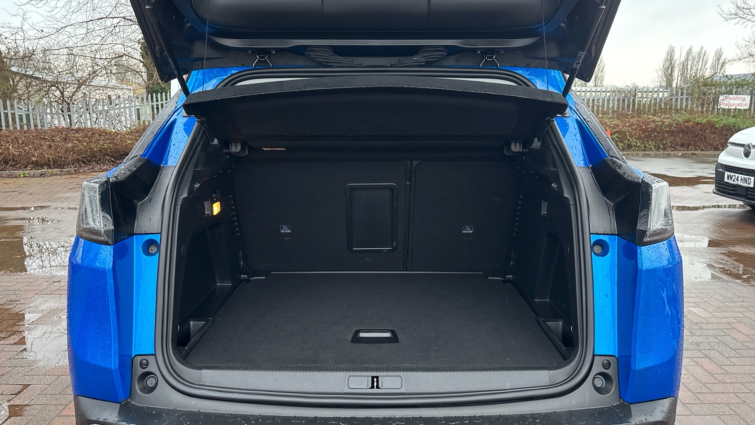 Used Peugeot 3008 2021 for sale - 77447033: Photo 4