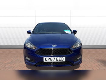 Used Ford Focus 2017 for sale - 79341034: Photo