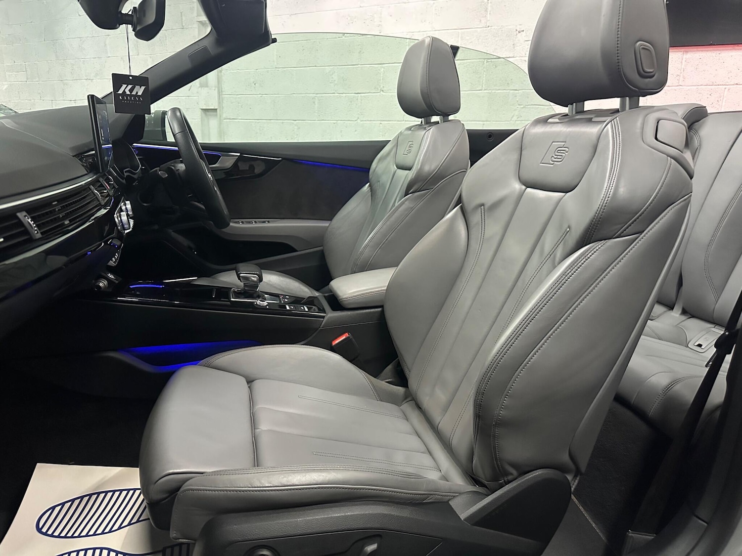 Vehicle 22