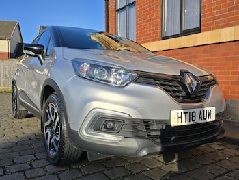 Used Renault Captur 2018 for sale - 79266850: Photo
