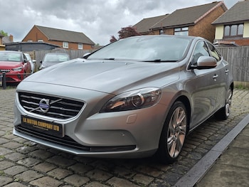 Used Volvo V40 2014 for sale - 78807681: Photo