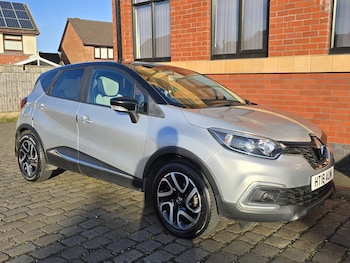 Used Renault Captur 2018 for sale - 78345786: Photo