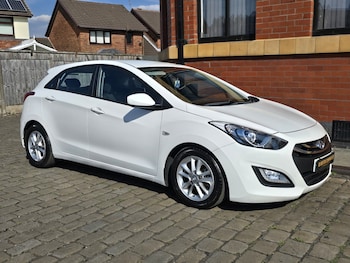 Used Hyundai i30 2013 for sale - 79519633: Photo