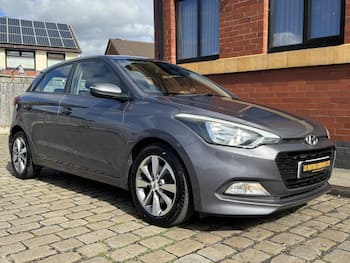 Used Hyundai i20 2016 for sale - 79750175: Photo