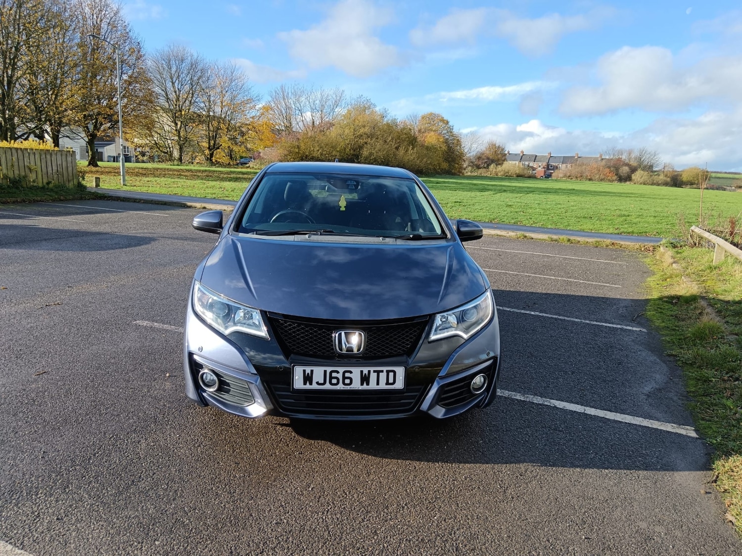 Used Honda Civic 2016 for sale - 76649646: Photo 2