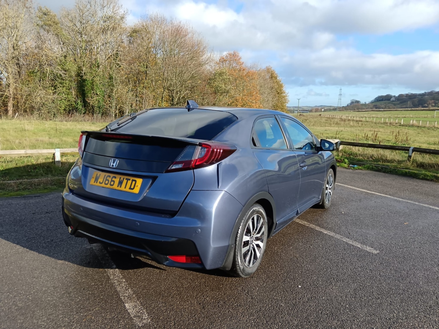 Used Honda Civic 2016 for sale - 76649646: Photo 7