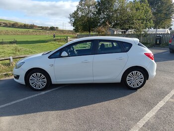 Used Vauxhall Astra 2013 for sale - 76238496: Photo 4
