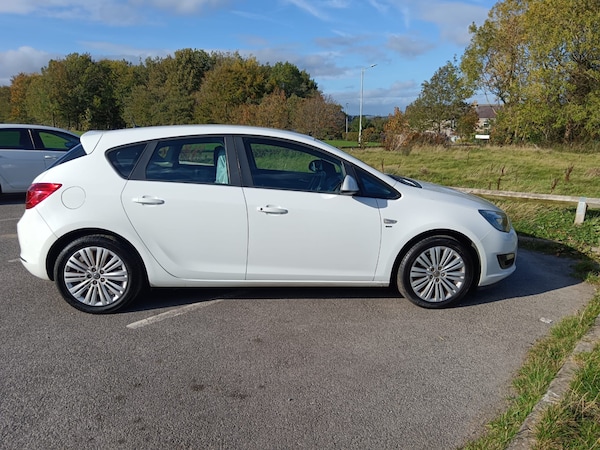 Used Vauxhall Astra 2013 for sale - 76238496: Photo 8