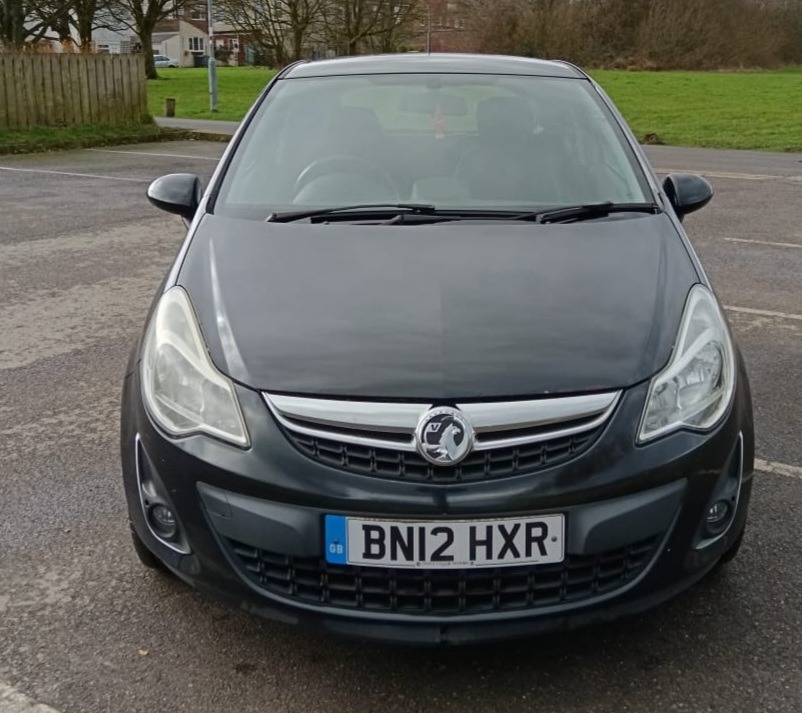 Used Vauxhall Corsa 2012 for sale - 77696868: Photo 2