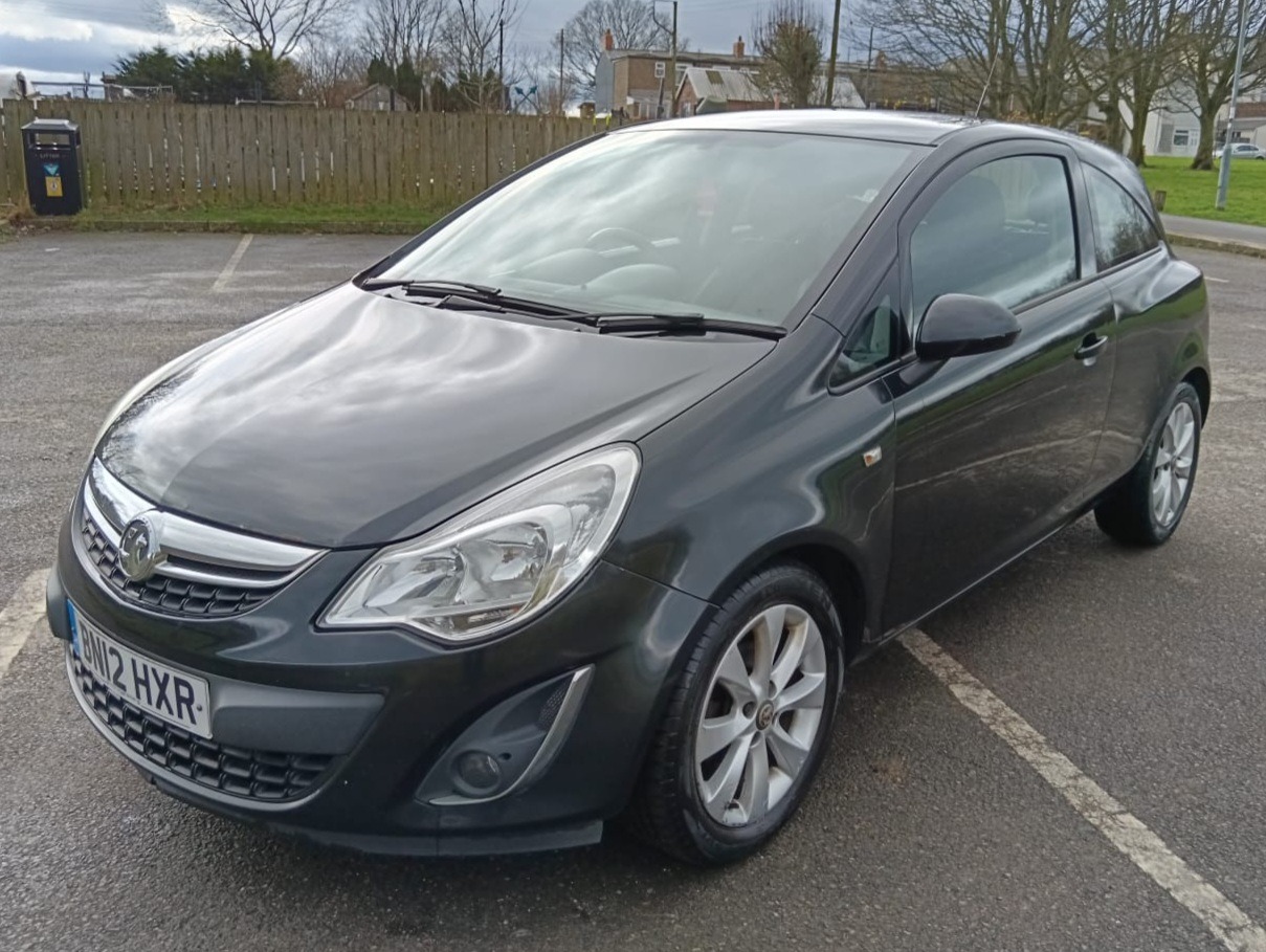Used Vauxhall Corsa 2012 for sale - 77696868: Photo 3