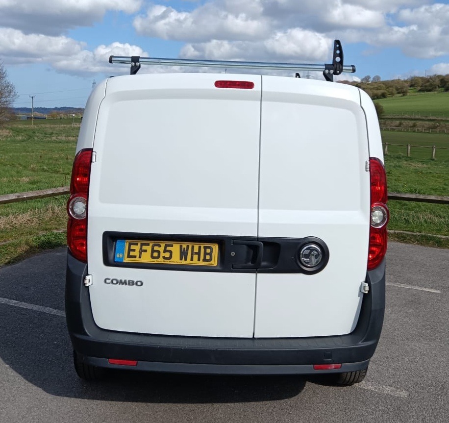 Used Vauxhall Combo 2015 for sale - 78202558: Photo 6