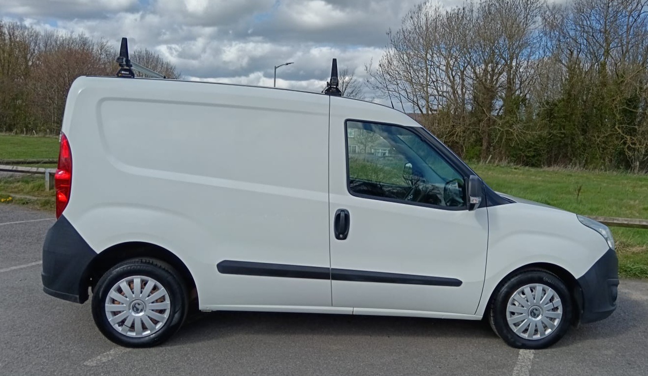 Used Vauxhall Combo 2015 for sale - 78202558: Photo 8