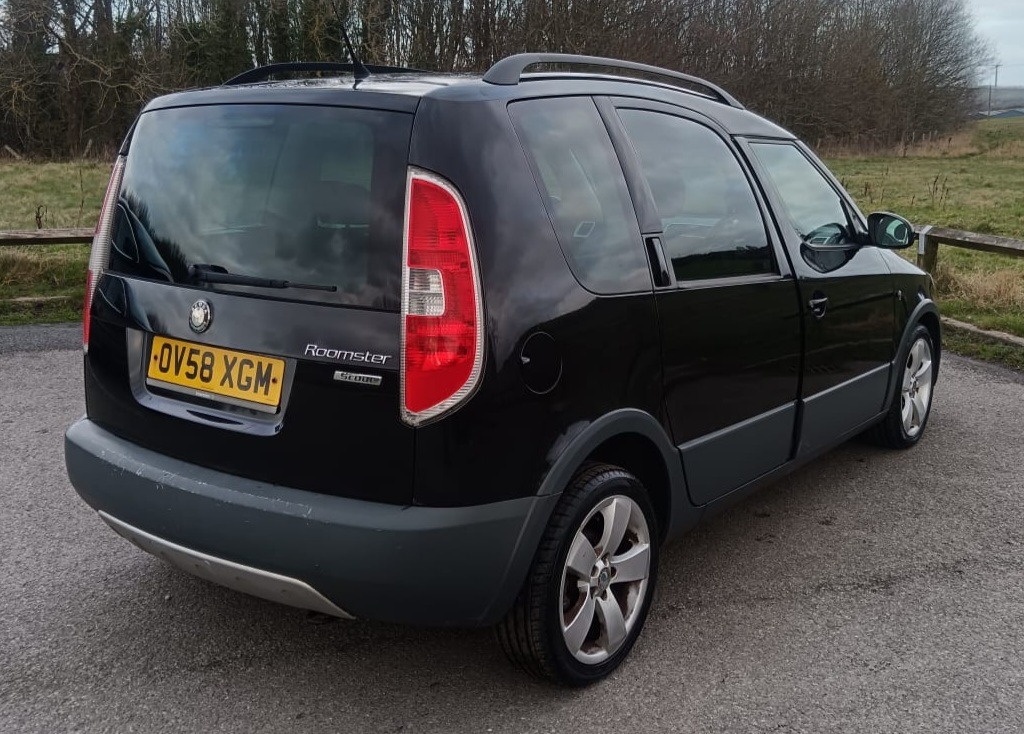 Used Skoda Roomster 2009 for sale - 77696864: Photo 7