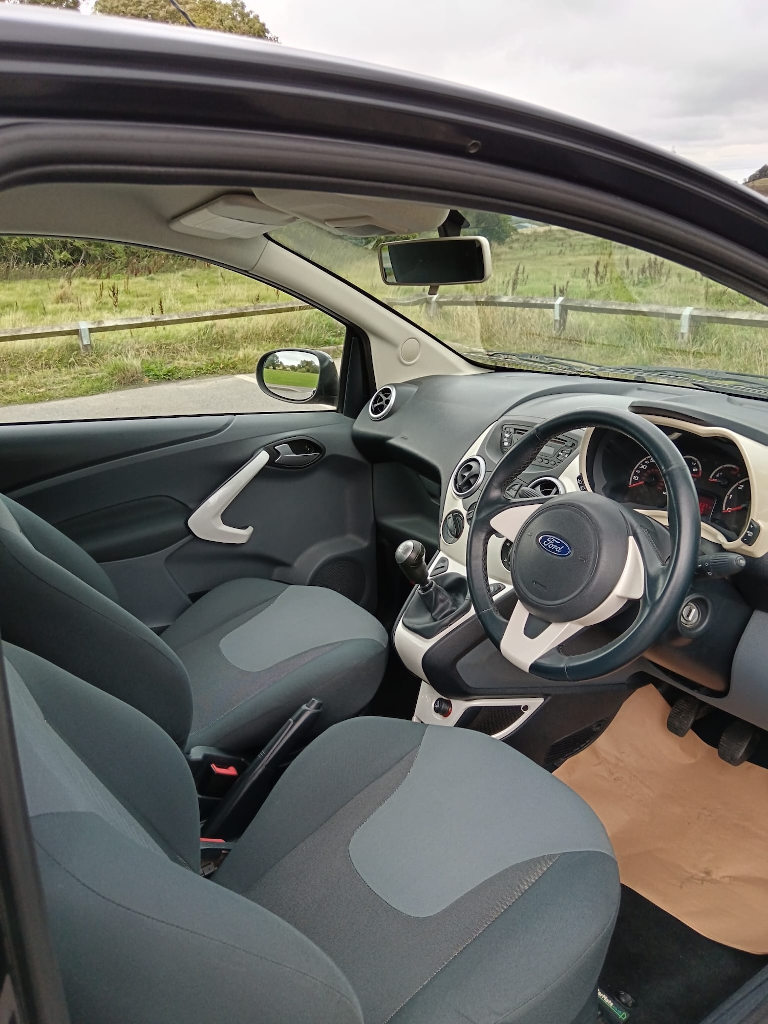 Used Ford Ka 2010 for sale - 76237518: Photo 9