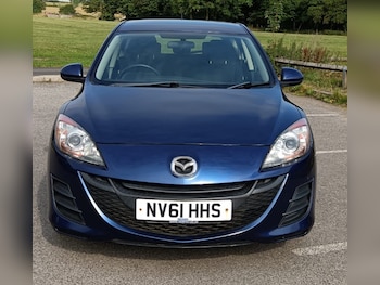 Used Mazda Mazda3 2011 for sale - 75761939: Photo