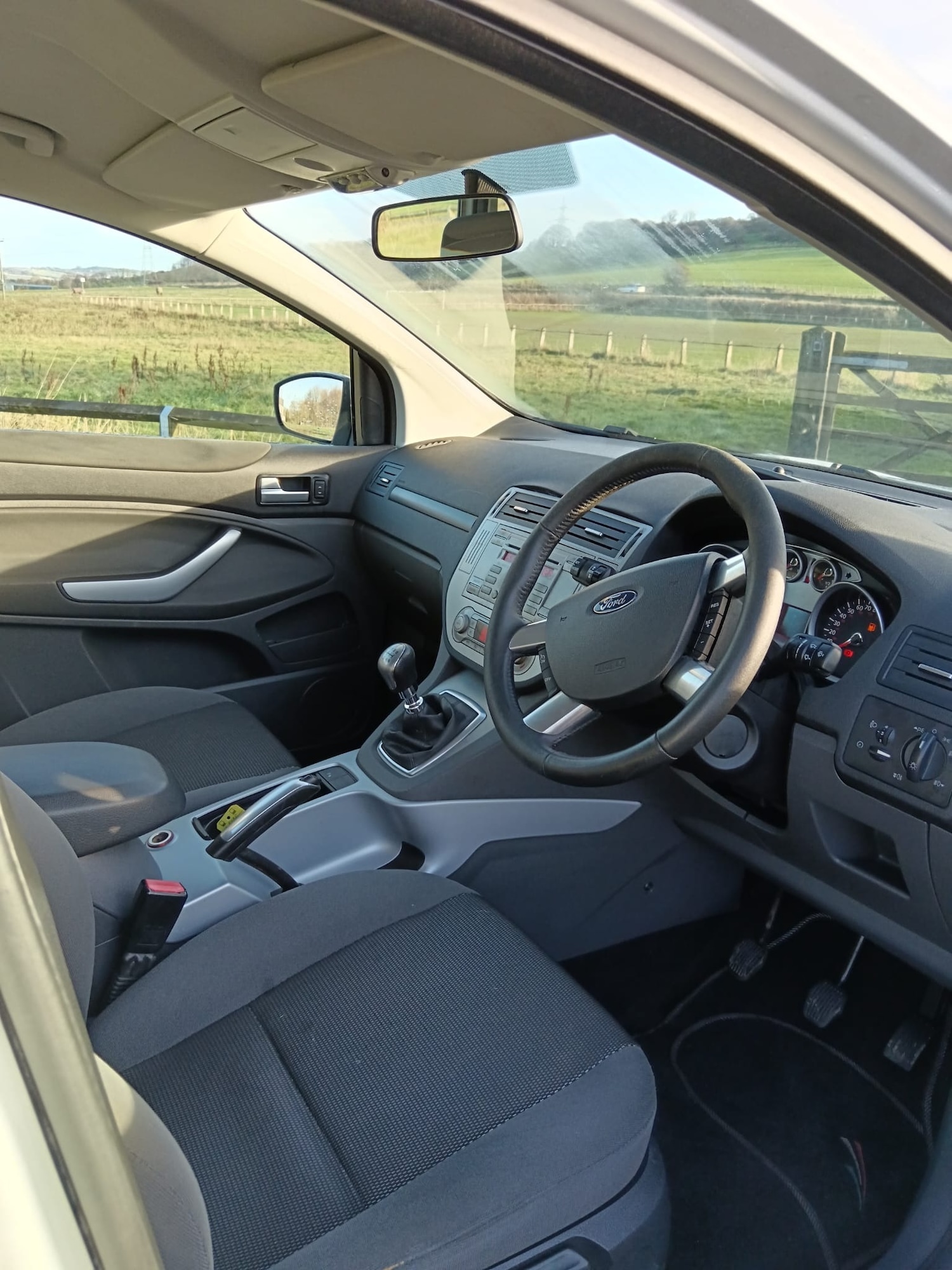 Used Ford Kuga 2011 for sale - 76927510: Photo 9