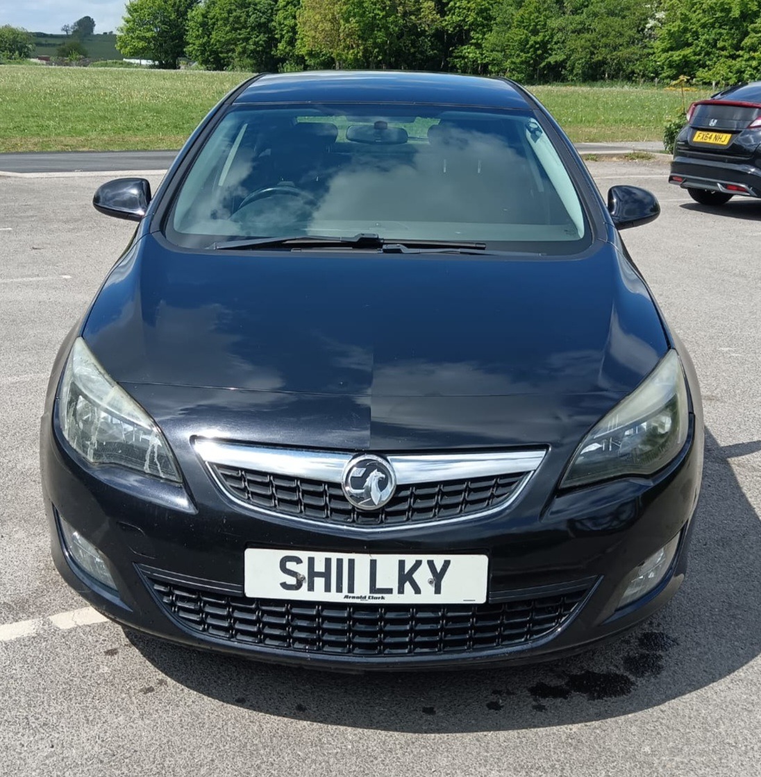 Used Vauxhall Astra 2011 for sale - 77233524: Photo 2