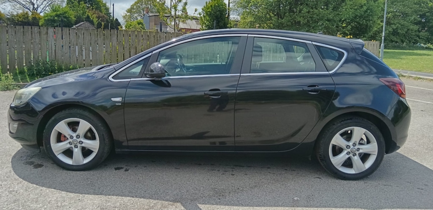 Used Vauxhall Astra 2011 for sale - 77233524: Photo 4