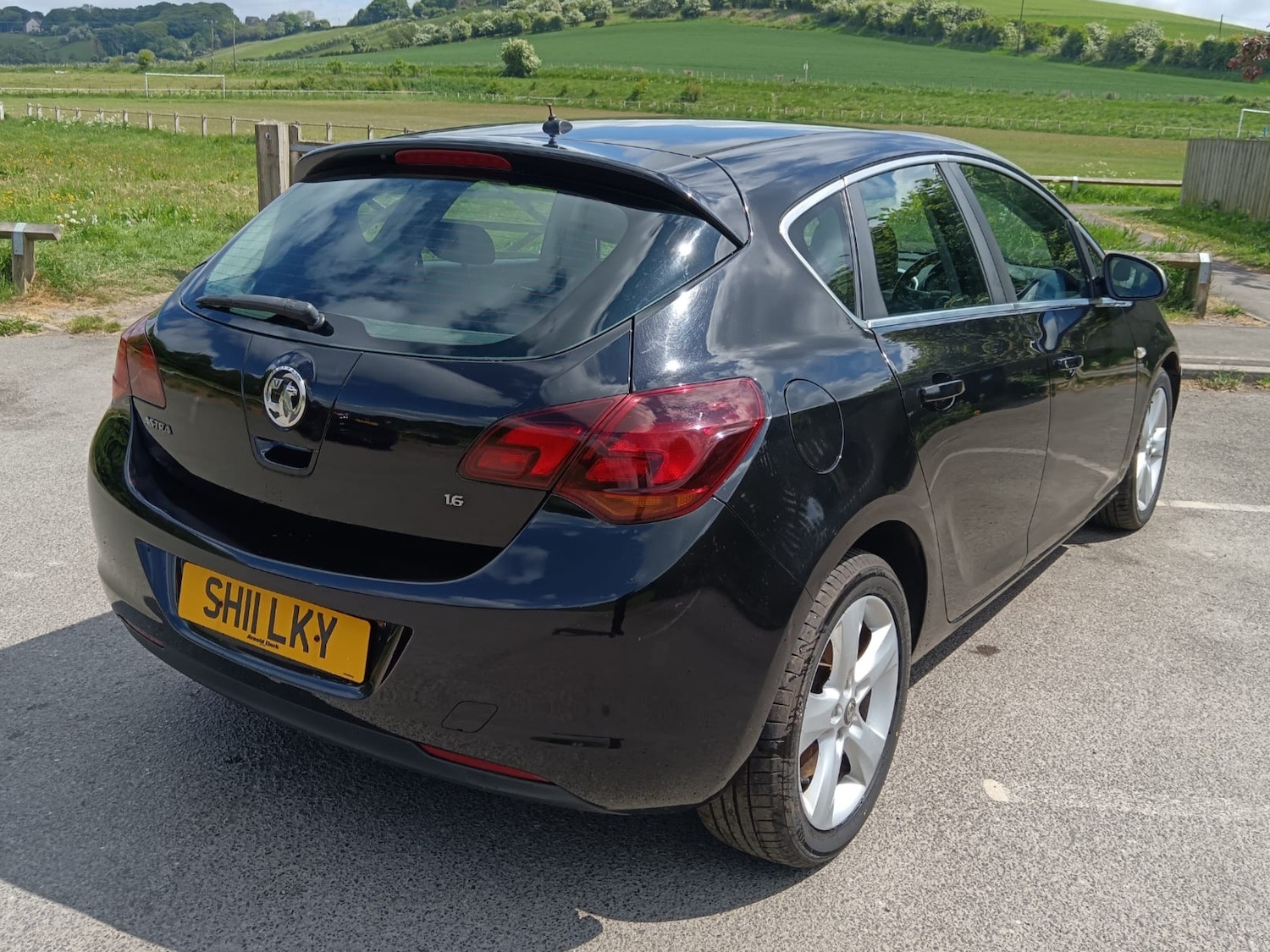 Used Vauxhall Astra 2011 for sale - 77233524: Photo 7