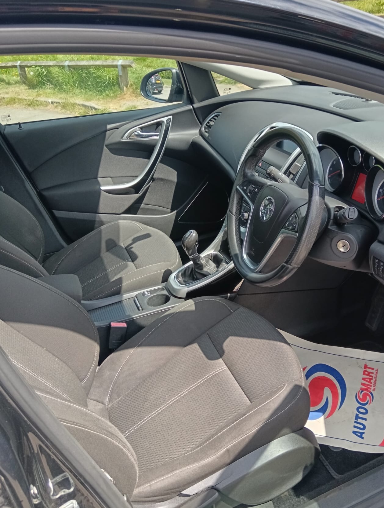 Used Vauxhall Astra 2011 for sale - 77233524: Photo 9