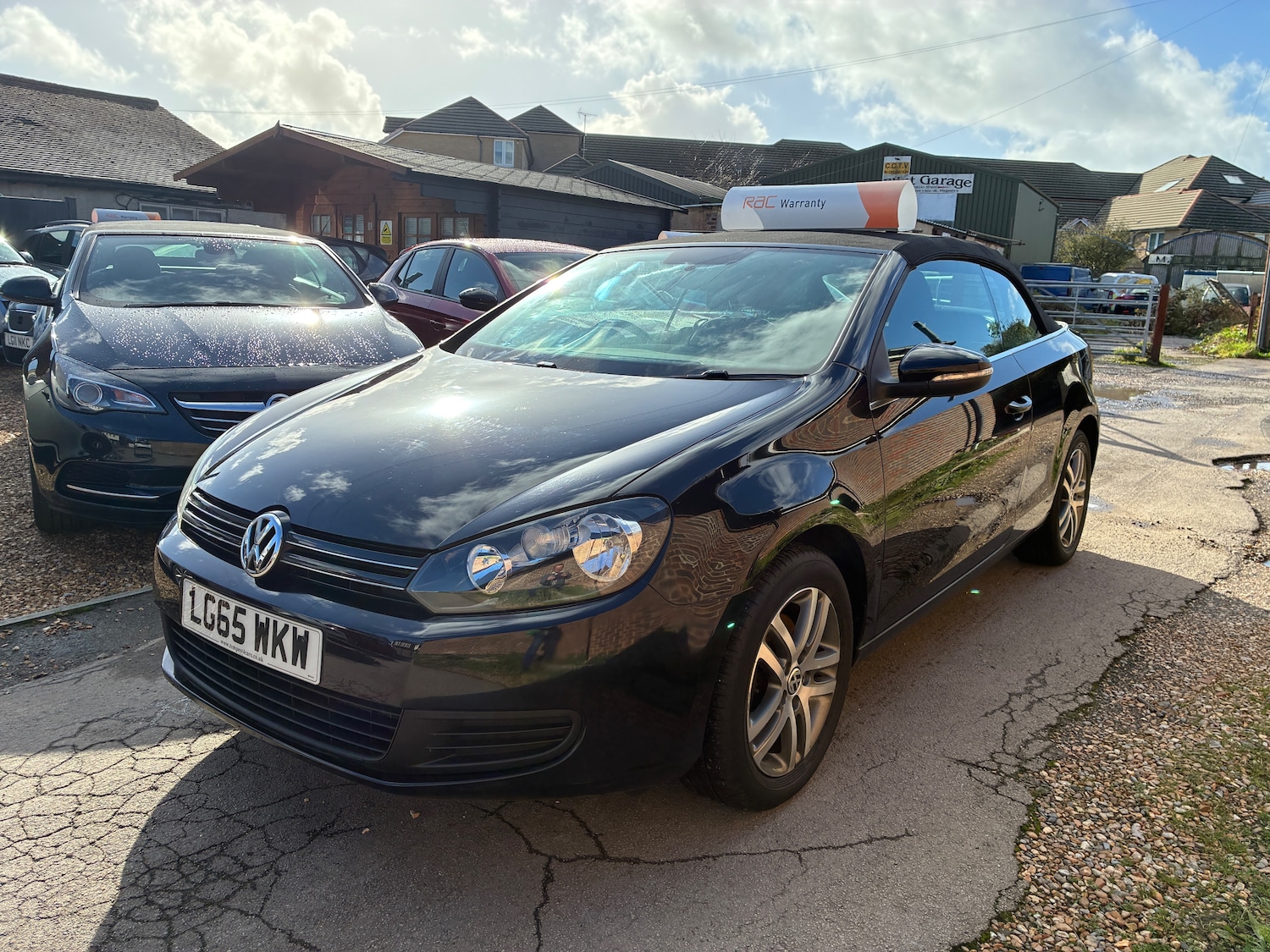 Used Volkswagen Golf 2015 for sale - 76449840: Photo 2